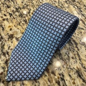 NWOT Ermenegildo Zegna Sky Blue Geometric Pattern Men's Tie 100% silk